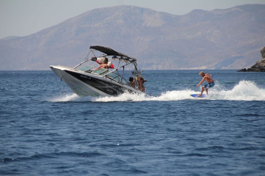 Ios Island: Speedboat Cruise from Mylopotas Beach - What the $69 price gives you