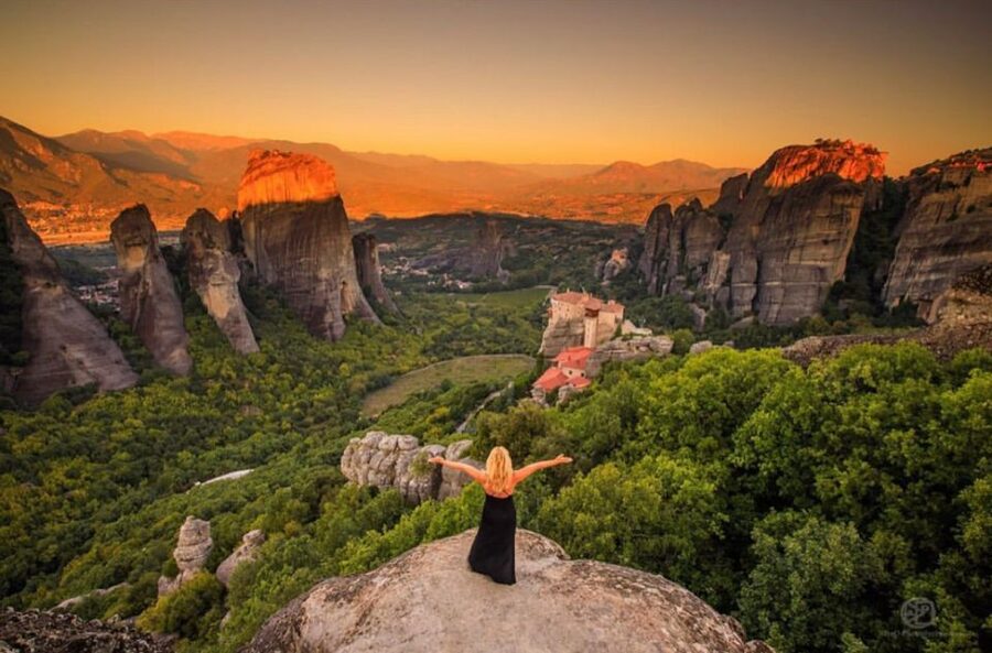 Kalabaka: Meteora Private Day Tour with a Local Guide - What the guide adds