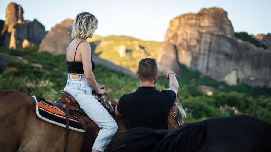 Kastraki: Meteora Sunset Horseback Riding - Why the five-person limit matters