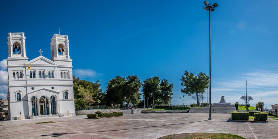 Katakolo: Pyrgos and Katakolo Hop-on Hop-off Bus Tour - The Archaeological Museum of Pyrgos in a former marketplace
