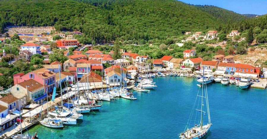 Kefalonia: Island Sightseeing Bus Tour with Hotel Transfer - Who should book this tour?