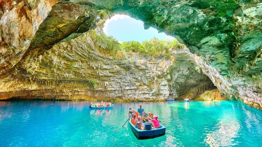 Kefalonia: Wine Tasting, Melissani, Drogarati & Fiscardo - Agios Gerasimos Monastery, a respectful first stop