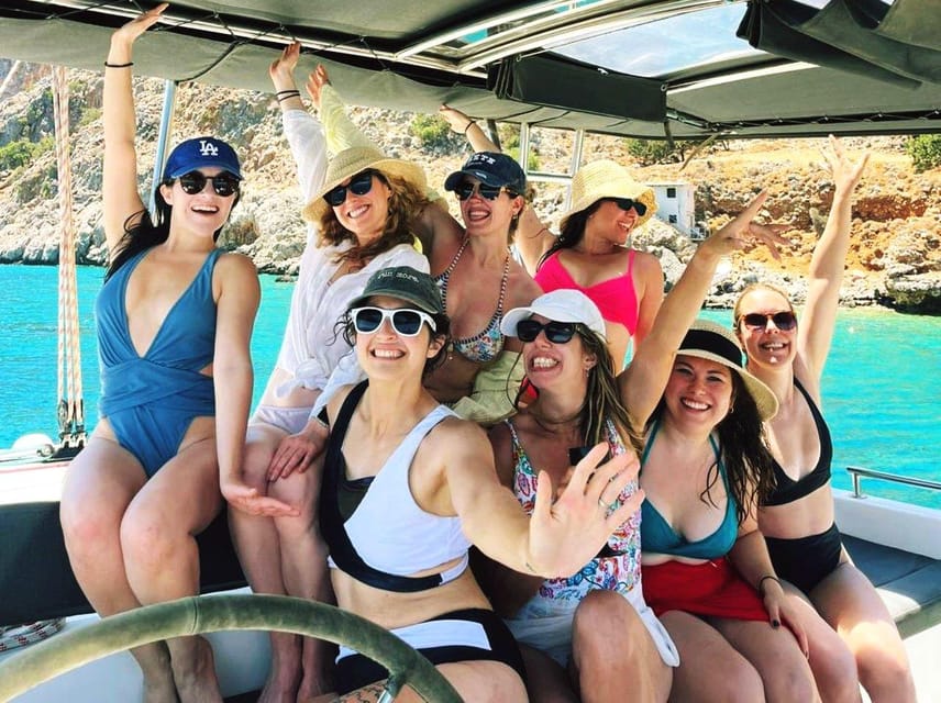Kissamos: Balos & Gramvousa Luxury Catamaran Sailing Cruise - A Cretan lunch served on board