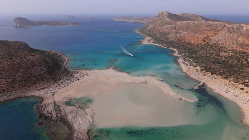 Kissamos: Balos & Gramvousa Sailing Cruise with Meal - Lunch with a view of the Cretan coast