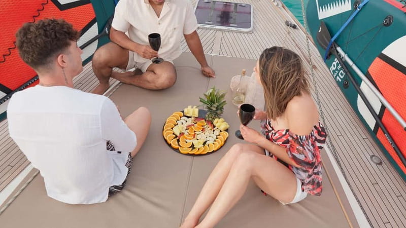 Kissamos: Balos & Gramvousa Sailing Cruise with Meal - The return sail to Kissamos