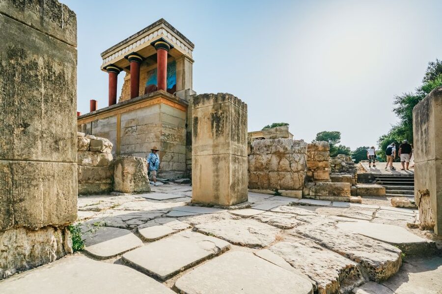 Knossos: Knossos Palace Skip-the-Line Guided Walking Tour - Adding pickup or the Archaeological Museum