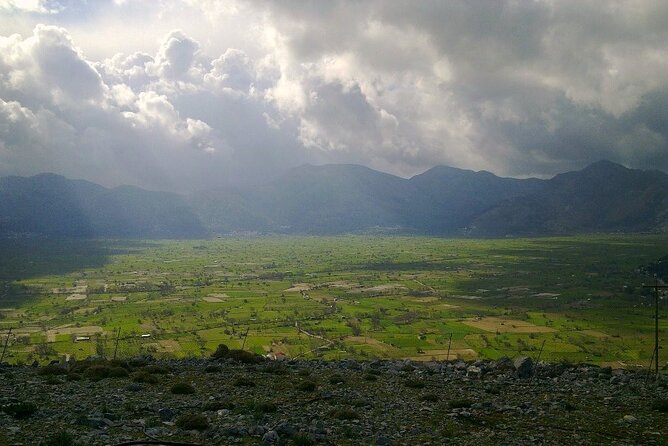 Knossos & Lasithi Plateau: Zeus Cave,Villages, Olive Oil Tour - Why this tour works for a first day in Crete