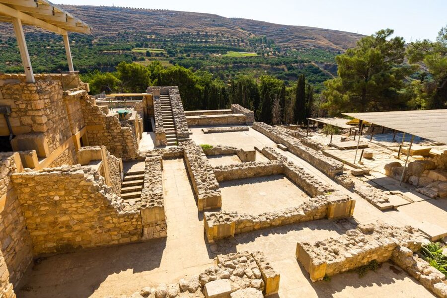 Knossos Palace: E-ticket with Audio and Heraklion City Tour - What the audio guide does well