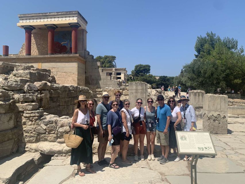 Knossos Palace Guided Walking Tour (Without Tickets) - Why a guide helps at a palace built like a maze