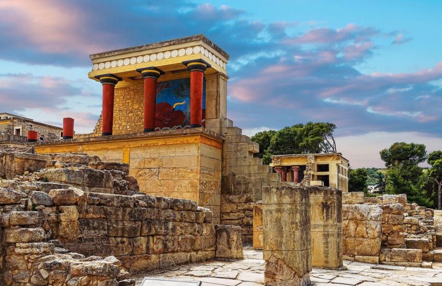 Knossos Palace & Heraklion Full-Day Tour from Chania Area - The early coach ride from Chania