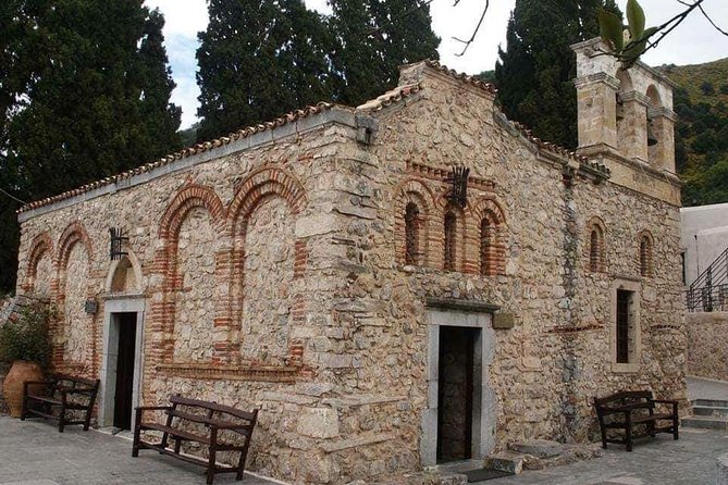 Knossos-Zeus Cave -Old Traditional Villages-Olive Oil Factory - Mochos: a short walk and village coffee