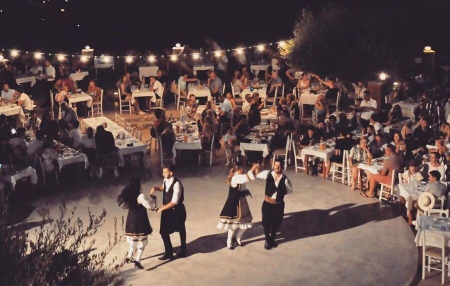 Kos: Tavern Dinner Experience with Greek Dancing and Wine - Who should book this evening?