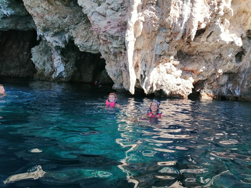Lefkada: Blue Cave Kayak Tour with a Taste of Greece - Inside the Blue Cave