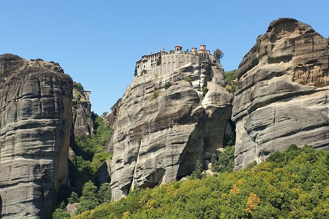 Meteora All Day Tour From Athens - Thermopylae adds a second layer to the day