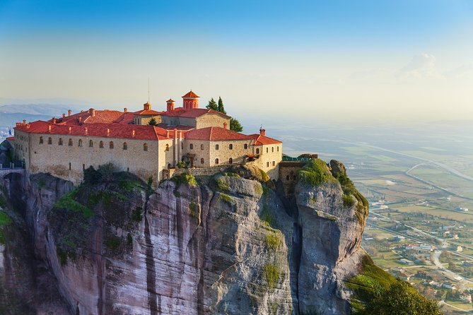 Meteora All Day Tour From Athens - Lunch and free time in Kastraki