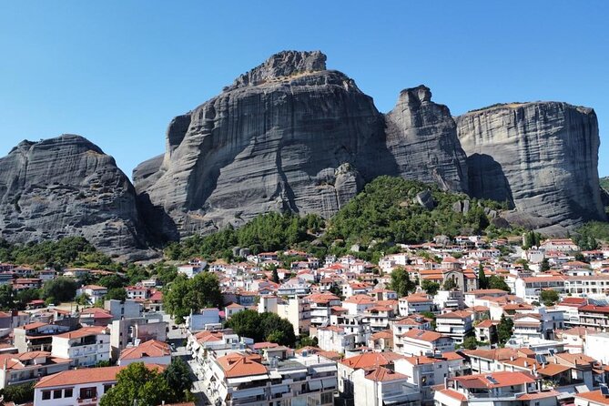 Meteora Day Trip with central Pick up & optional Lunch - Reaching the monasteries by coach