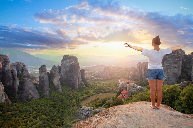 Meteora & Delphi 3 Days Semi Private Tour - The Athens departure and the ride north