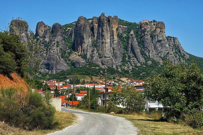 Meteora Monasteries Private Full Day Trip From Athens - Thermopylae puts Greek history on the road