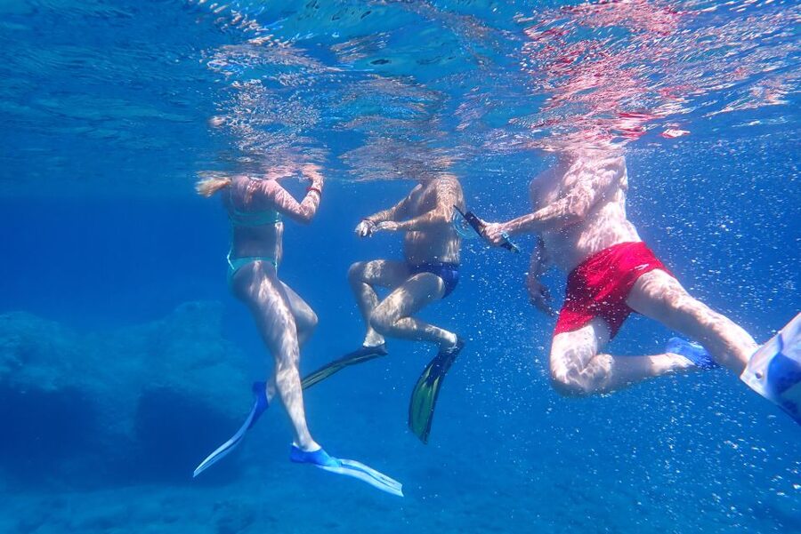 Milos: Guided Kayaking Trip with Snorkelling & Lunch - The long beach break: lunch, snorkelling, and optional adventure
