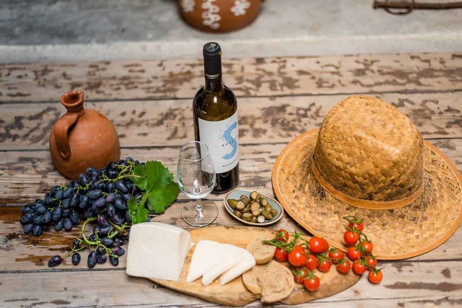 Milos Island: Kostantakis Winery Wine Tasting Experience - Why the Kostantakis cave winery feels different