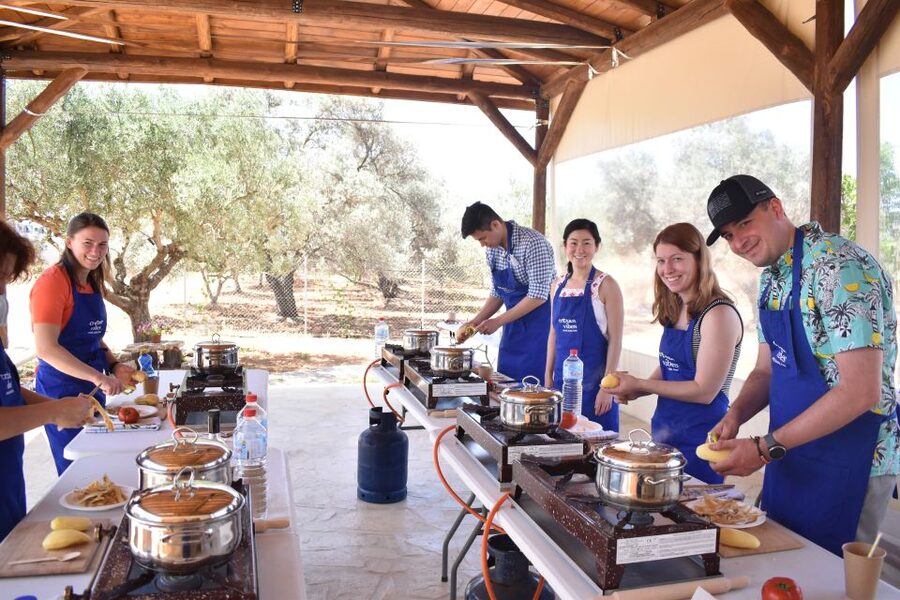 Moires: Cooking Class and Olive Oil Tasting at a Family Farm - A three-course meal you actually prepare