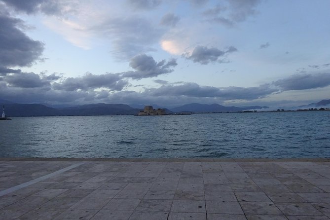 Mycenae and Nafplion Day Trip from Athens with Official guide - Who should book this Mycenae and Nafplio trip