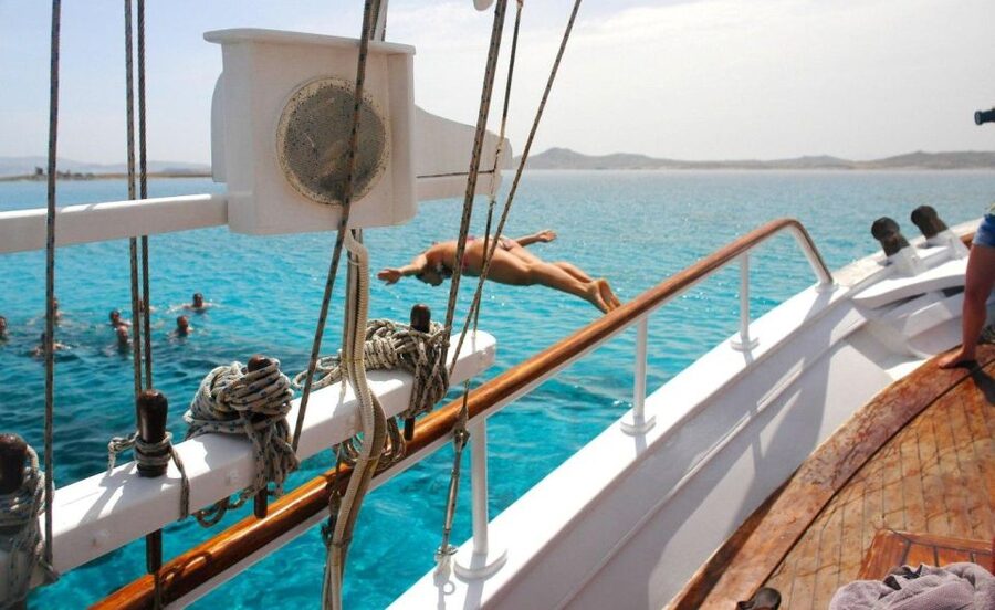 Mykonos: Sunset Party Boat Cruise with 1 Drink - Why this three-hour cruise works so well in Mykonos