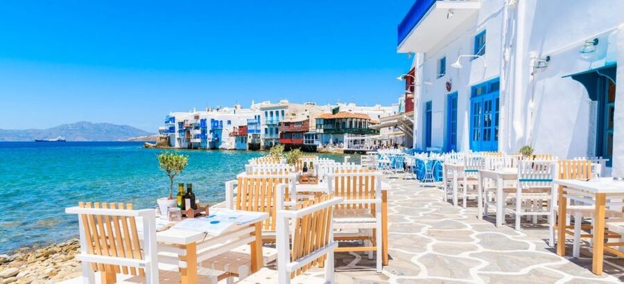 Mykonos Walking Tour - Guide quality and group atmosphere