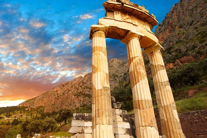 Mystical Delphi & Hosios Loukas Byzantine Wonder Luxury Day Tour - Hosios Loukas, a calm Byzantine pause