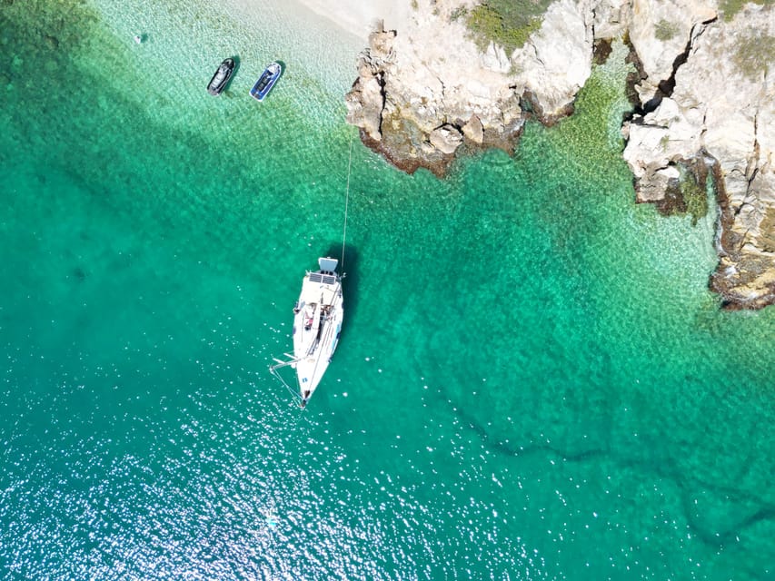 Nafplio Sun Sail Cruises | Semi-Private Half Day | With Meal - What the boat setup means for you