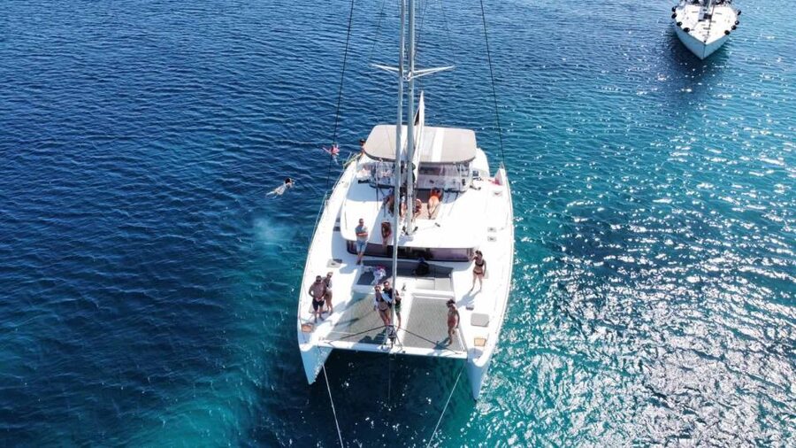 Naxos: Naxos Catamaran Sailing Cruise with Lunch and Drinks - A homemade Greek lunch at sea