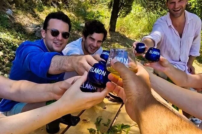 North Corfu Olive Tour With Olive oil Tasting & Meze - Learning how to taste organic olive oil