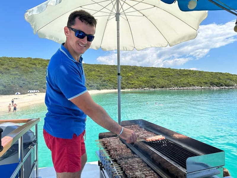 Nydri: Island Hopping Boat Cruise with Beach BBQ Lunch - Practical advice for a smoother day