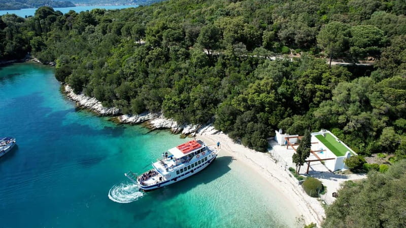 Nydri: Island Hopping Boat Cruise with Beach BBQ Lunch - Who should book this cruise?