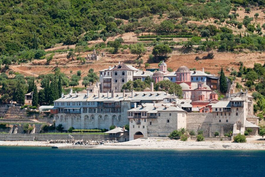 Ouranoupoli: Mount Athos Cruise with Ammouliani Island Visit - Watching for dolphins on the open water