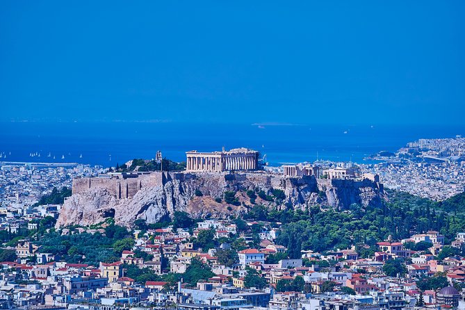 Panorama of Athens in 6 hours - The Temple of Olympian Zeus and the modern city center