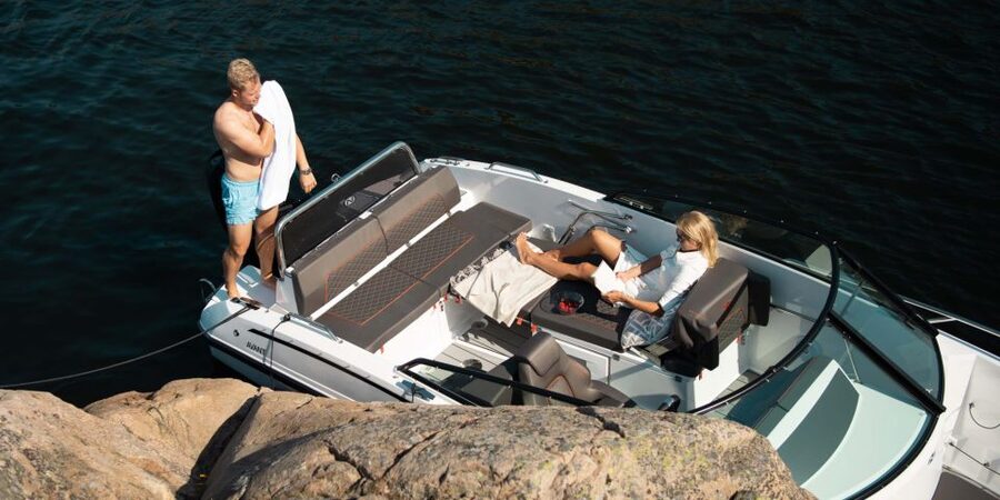 Paros: Antiparos Island and Despotiko Private Boat Trip - Sea caves and unusual rock formations
