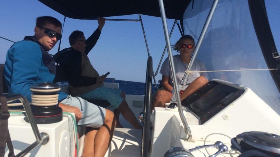 Paros: Catamaran Cruise with Swimming, Meal and Drinks - Sunset Sailing Back to Paros