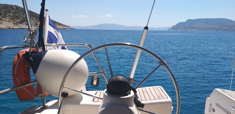 Paros: Iraklia, Schinoussa, & Naxos Sailing Tour with Lunch - Leaving Piso Livadi for the Small Cyclades