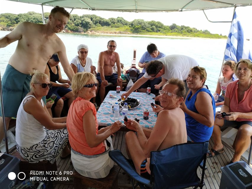 Preveza: Dolphin Watching Cruise with Lunch and Drinks - Learning about a gulf under pressure