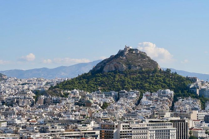 Private Athens Landmarks Layover Tour - Stavros Niarchos offers a modern change of pace