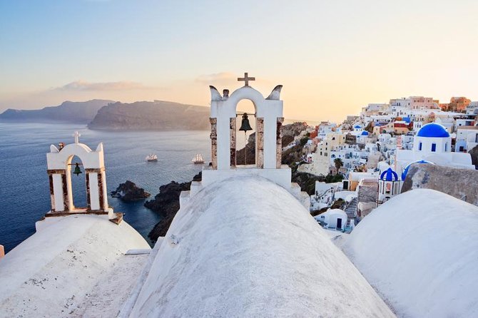 Private Classic Santorini Panorama: Visit the most popular destinations! - Why a private Santorini tour makes sense
