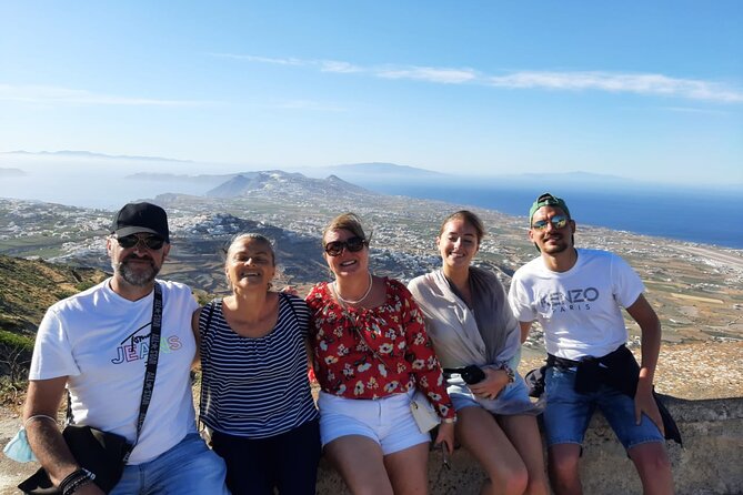 Private Classic Santorini Panorama: Visit the most popular destinations! - Cruise passengers need to plan the first and last hour