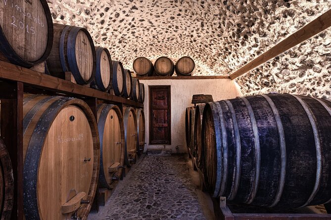 Private Day Trip to Santorini from Athens: Sightseeing Highlights - Wine tasting and the Santorini vineyard country