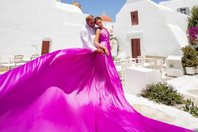 Private Flying Dress Photoshoot in Mikonos - How the posing actually works