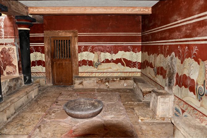 Private Full-Day Knossos-Lasithi Plateau-Cave of Zeus from Elouda - The uphill walk to Zeus’s Cave