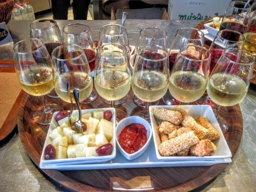 Private Group Visit to Akrotiri & 3 Wineries with Tastings - Who should book this Akrotiri and winery tour?