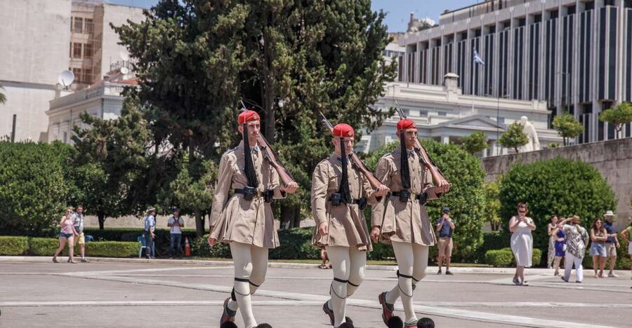 Private Guided Tour: Athens, Acropolis and Acropolis Museum - Why a private guide changes the Acropolis visit