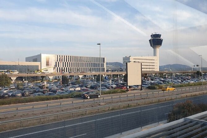 Private Transfer From/To Airport To Athens & Piraeus - A calm first step after landing in Athens