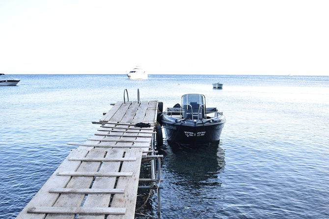 Rent a Boat in Santorini without a License - Seeing Santorini away from the main cruise rhythm